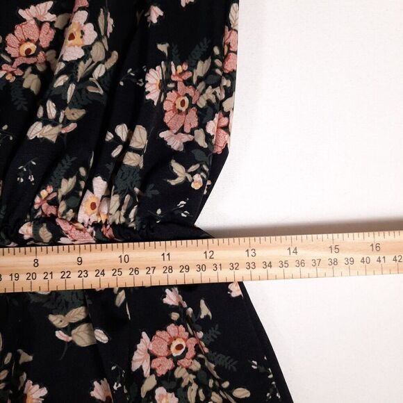 First Love On or Off Shoulder Floral Knit Peasant Top Size Medium / Large Ruffle - Picture 13 of 13